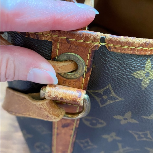 Louis Vuitton Petit Noe vintage bag - Picture 5 of 16